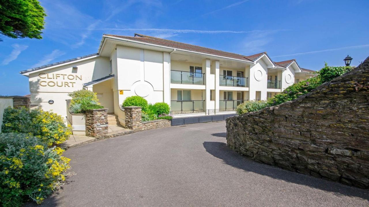 Ferienwohnung Clifton Court Apt 23 With Seaviews & Heated Pool Croyde Exterior foto